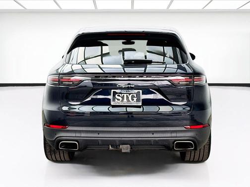 Moonlight Blue Metallic 2019 Porsche Cayenne Cayenne