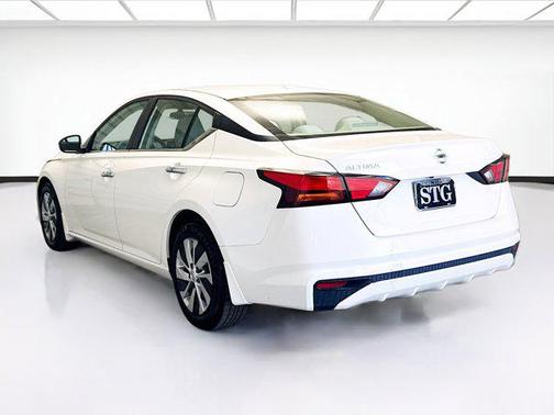 2020 Nissan Altima S FWD