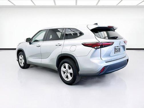 2024 Toyota Highlander Platinum