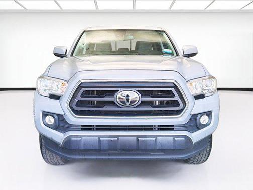 Cement 2021 Toyota Tacoma SR5