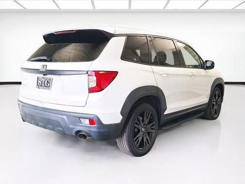 Platinum White Pearl 2020 Honda Passport 2WD EX-L