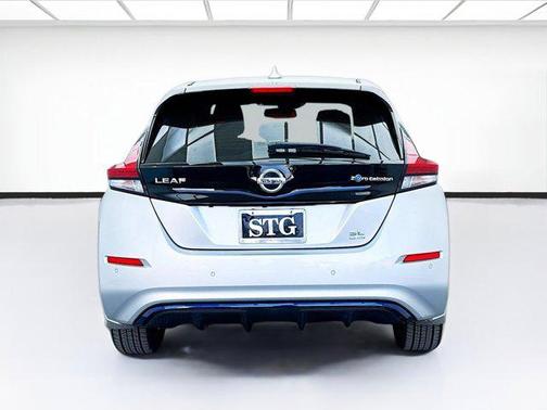 2022 Nissan Leaf SL PLUS 62 kWh