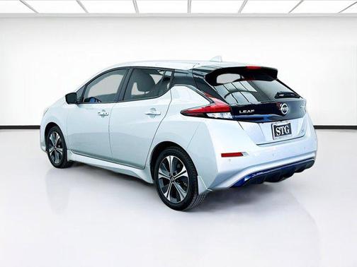 2022 Nissan Leaf SL PLUS 62 kWh