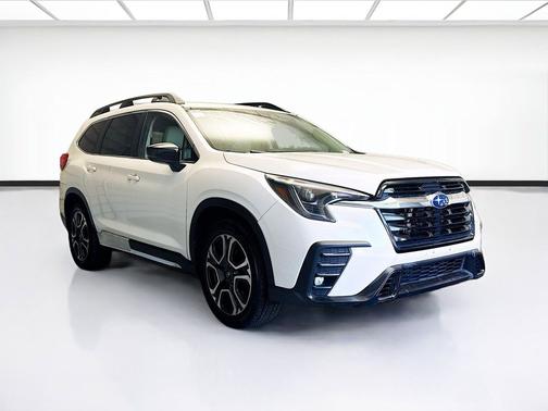 Crystal White Pearl 2024 Subaru Ascent Limited 7-Passenger