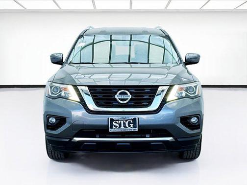 2020 Nissan Pathfinder SV 2WD