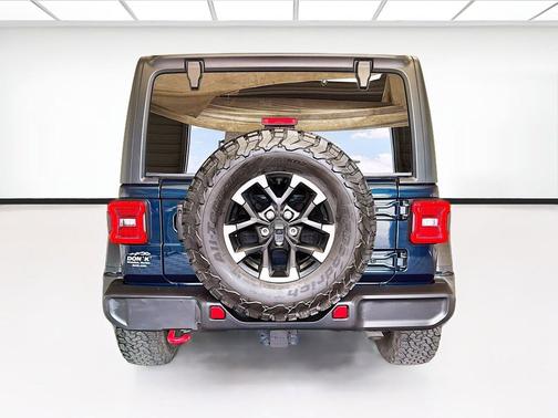 Fathom Blue Pearlcoat 2025 Jeep Wrangler Rubicon