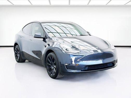 2025 Tesla Model Y Long Range Dual Motor All-Wheel Drive