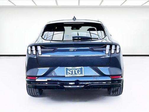 2021 Ford Mustang Mach-E GT
