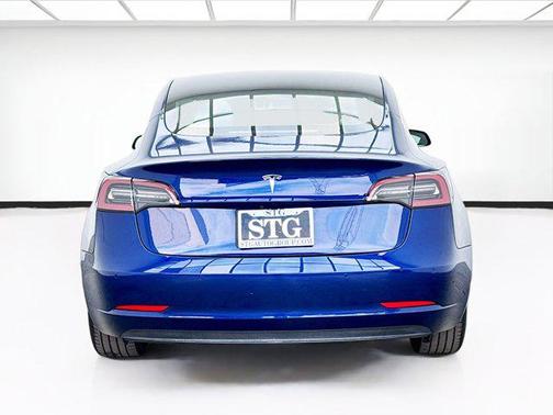 2020 Tesla Model 3 Standard Range