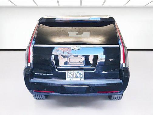 2019 Cadillac Escalade ESV Luxury