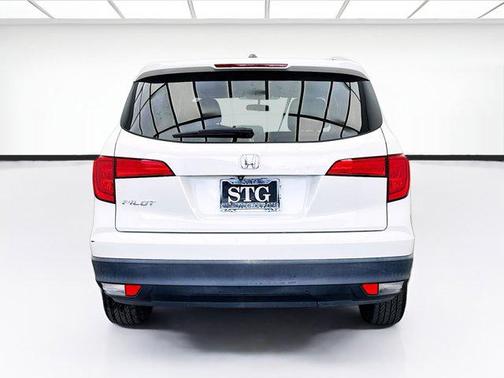 2018 Honda Pilot EX