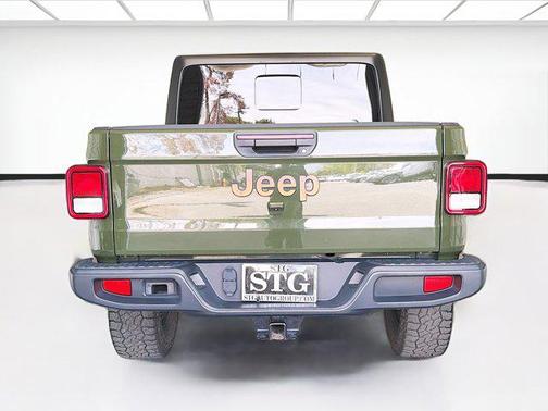 Sarge Green Clearcoat 2023 Jeep Gladiator Sport