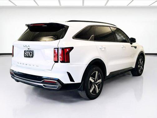 2022 Kia Sorento S