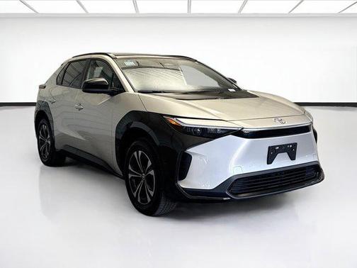 2024 Toyota bZ4X XLE