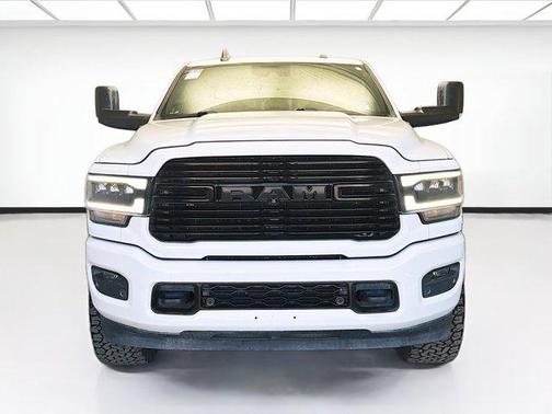 2020 RAM 2500 Laramie Mega Cab 4X4 6'4' Box