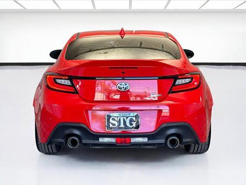 2025 Toyota GR86 Premium