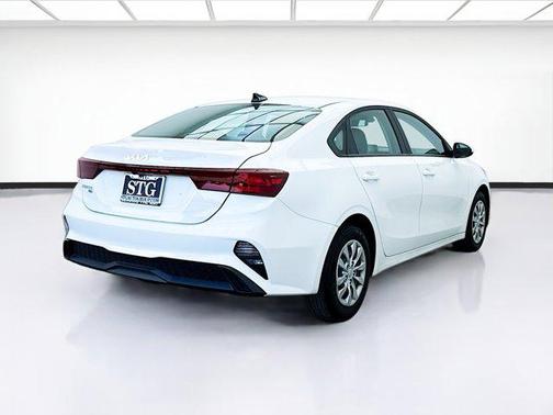 2023 Kia Forte LX