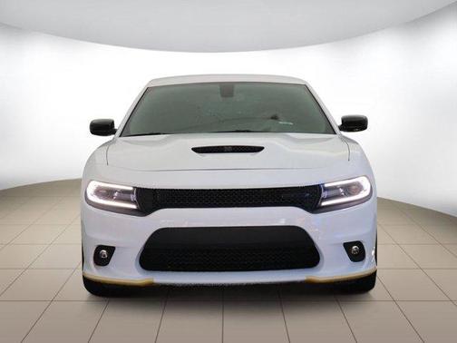 Photo 3 of 30 of 2021 Dodge Charger GT