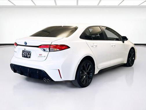 2024 Toyota Corolla Hybrid SE