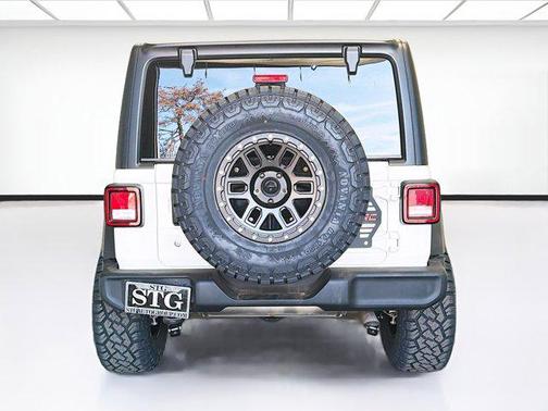 Bright White Clearcoat 2023 Jeep Wrangler Sport