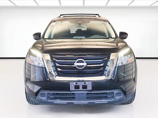 2022 Nissan Pathfinder SV 2WD