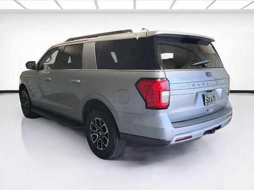 Iconic Silver Metallic 2024 Ford Expedition Max XLT