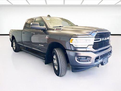 2019 RAM 3500 Big Horn Crew Cab 4x4 8' Box