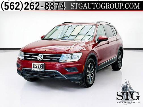 Cardinal Red Metallic 2018 Volkswagen Tiguan 2.0T SE