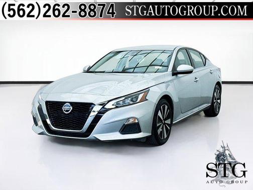 2022 Nissan Altima 2.5 SV