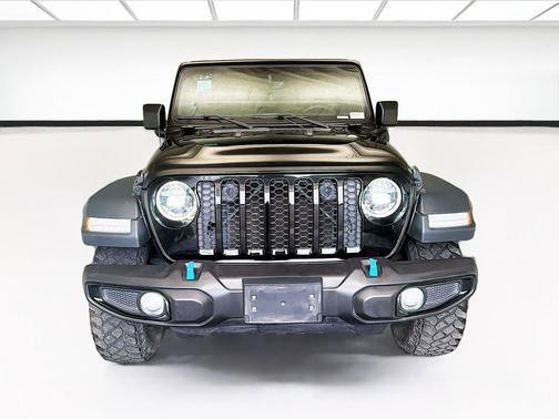 Black Clearcoat 2023 Jeep Wrangler 4xe Willys
