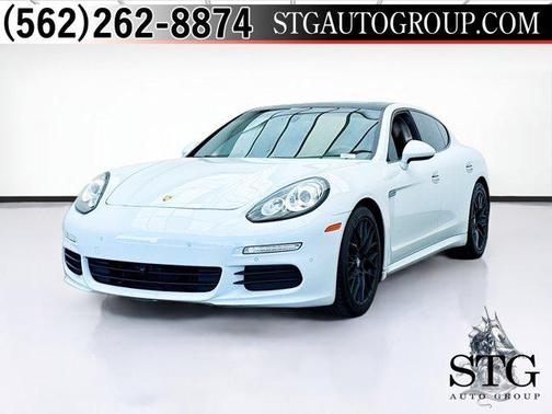 2016 Porsche Panamera Edition