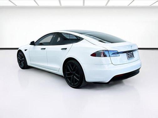 2022 Tesla Model S Base