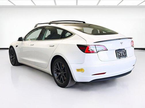 2020 Tesla Model 3 Standard Range