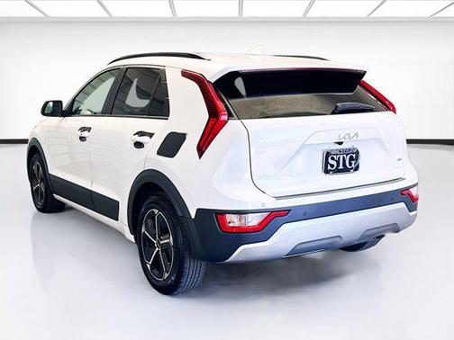 2023 Kia Niro EX