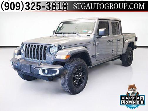 2022 Jeep Gladiator Sport S