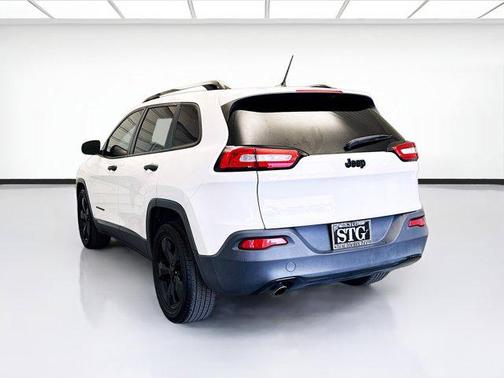 2017 Jeep Cherokee Altitude