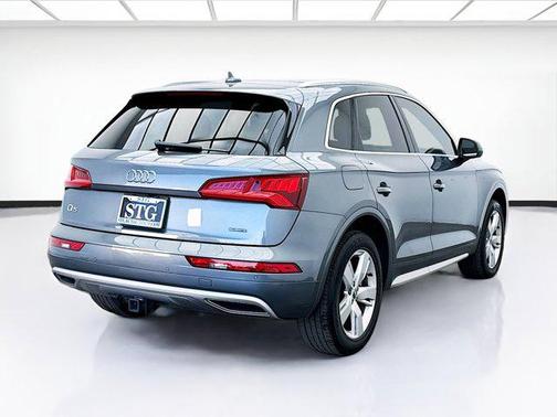 2019 Audi Q5 2.0T Premium Plus
