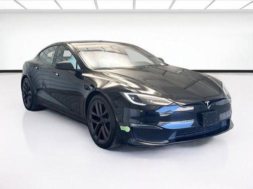 2022 Tesla Model S Plaid