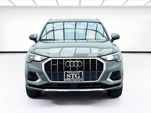 2021 Audi Q3 40 Premium