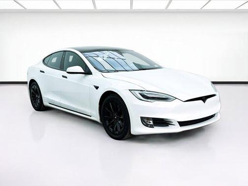 2020 Tesla Model S Long Range Plus