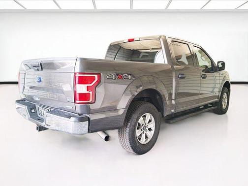Magnetic Metallic 2018 Ford F-150 XLT