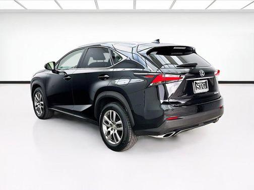 Obsidian 2016 Lexus NX 200t F Sport
