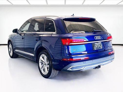 2021 Audi Q7 45 Premium Plus