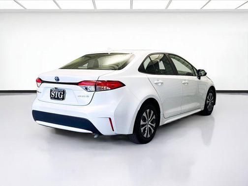 2022 Toyota Corolla Hybrid LE