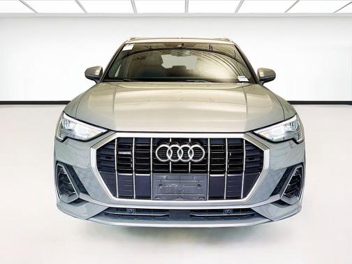 Chronos Gray Metallic 2021 Audi Q3 45 S line Premium