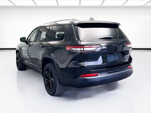 2022 Jeep Grand Cherokee L Altitude