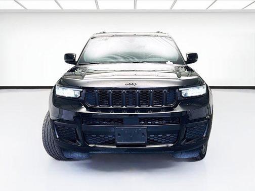 2022 Jeep Grand Cherokee L Altitude