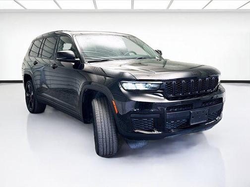 2022 Jeep Grand Cherokee L Altitude