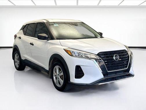 2021 Nissan Kicks S