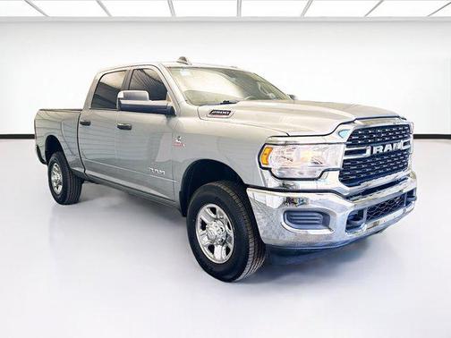2022 RAM 2500 Big Horn Crew Cab 4x4 6'4' Box